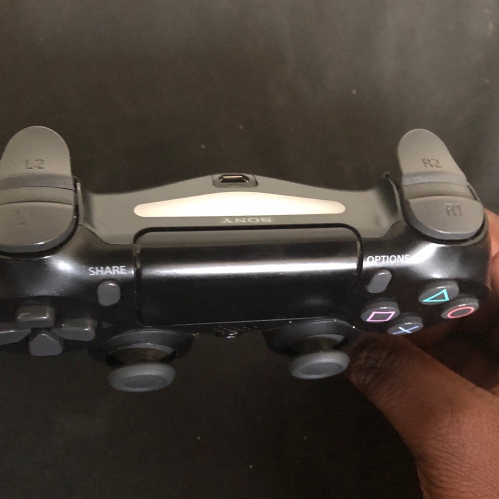 Playstation 4 With Controller . - Picture 6 of 8